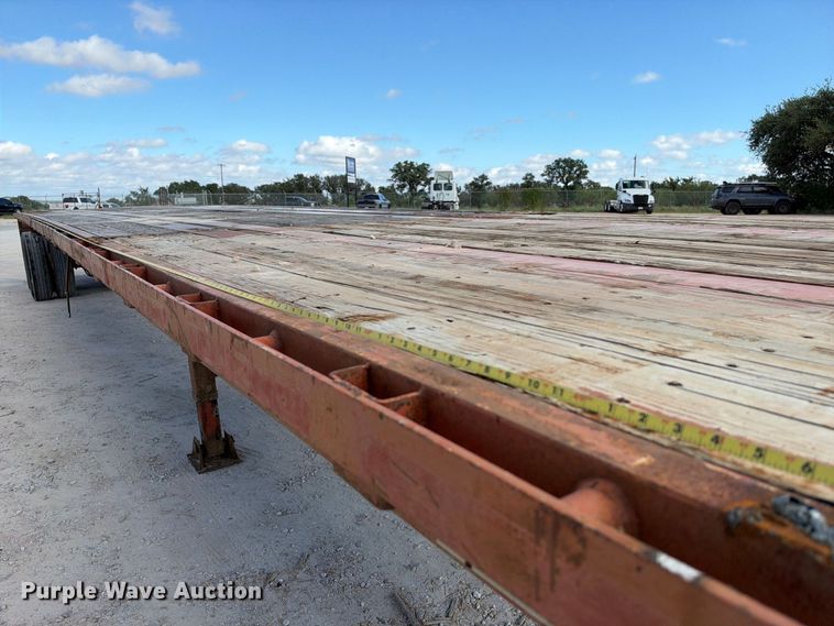image for item FB8379 1997 Lufkin RM-ST flatbed trailer
