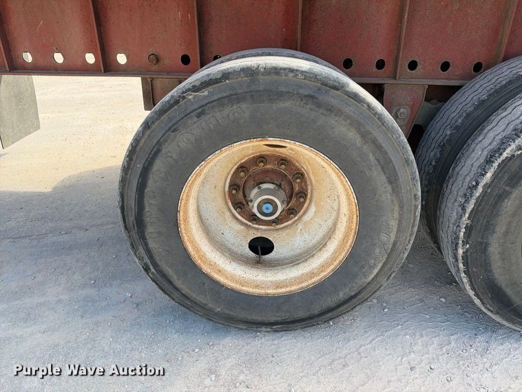 image for item FB8379 1997 Lufkin RM-ST flatbed trailer