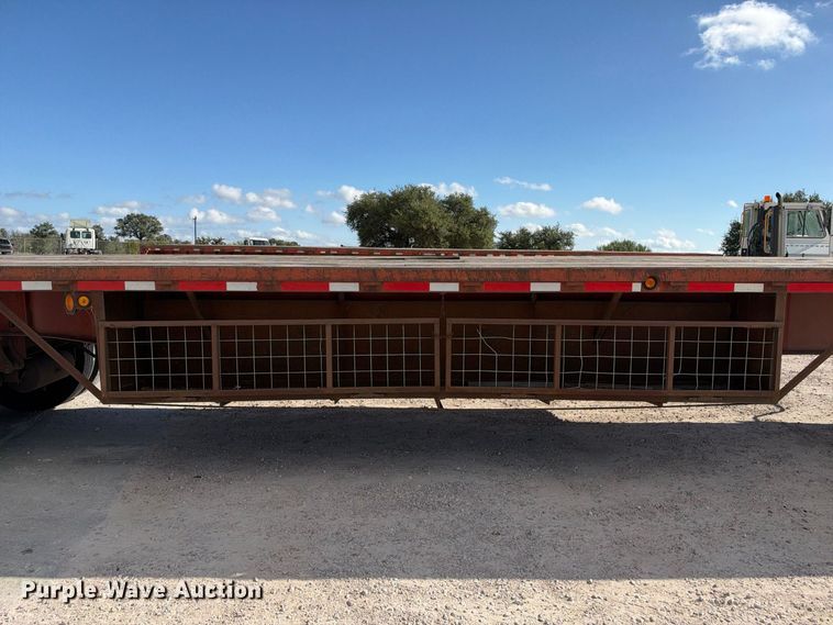 image for item FB8380 1998 Lufkin RM-ST flatbed trailer