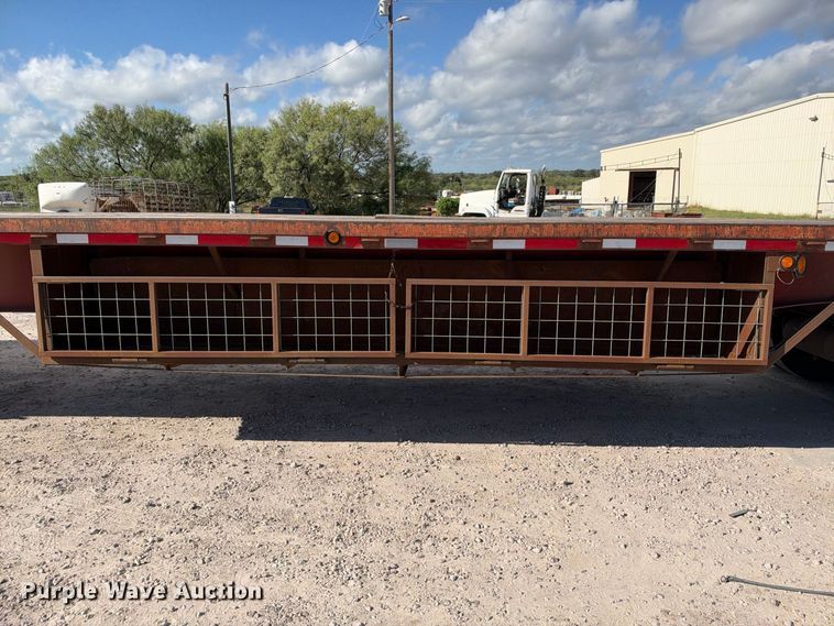 image for item FB8380 1998 Lufkin RM-ST flatbed trailer