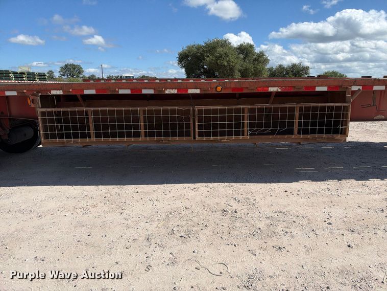 image for item FB8381 1998 Lufkin RM-ST flatbed trailer