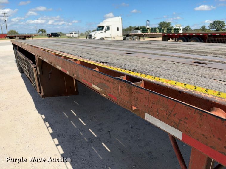 image for item FB8381 1998 Lufkin RM-ST flatbed trailer