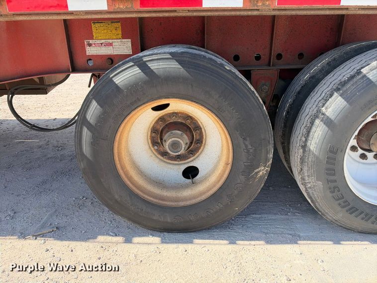 image for item FB8381 1998 Lufkin RM-ST flatbed trailer