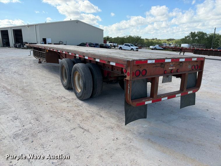 image for item FB8382 1998 Lufkin RM-ST flatbed trailer