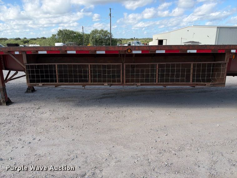 image for item FB8382 1998 Lufkin RM-ST flatbed trailer