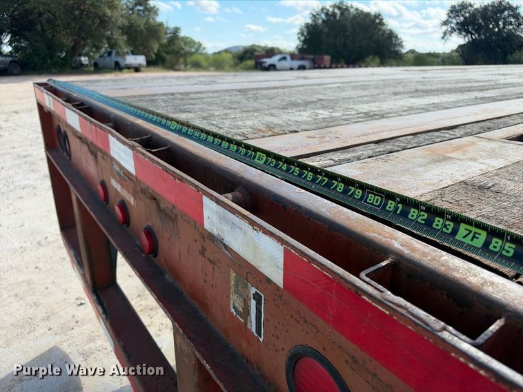image for item FB8382 1998 Lufkin RM-ST flatbed trailer
