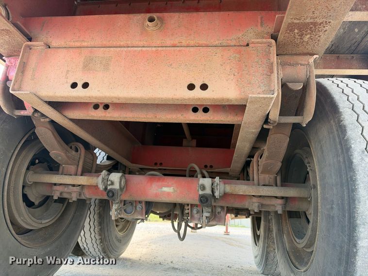 image for item FB8382 1998 Lufkin RM-ST flatbed trailer