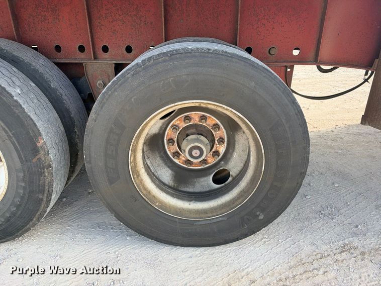 image for item FB8382 1998 Lufkin RM-ST flatbed trailer