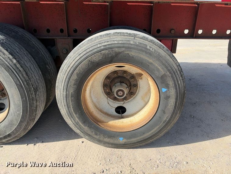 image for item FB8382 1998 Lufkin RM-ST flatbed trailer