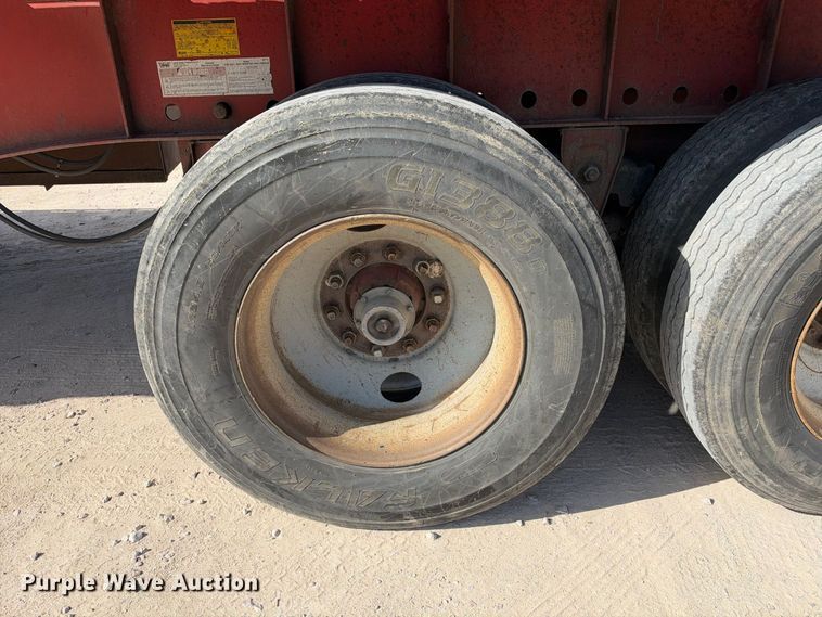 image for item FB8382 1998 Lufkin RM-ST flatbed trailer