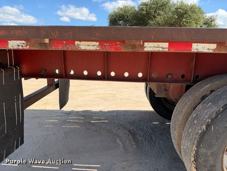 image for item FB8383 1998 Lufkin RM-ST flatbed trailer