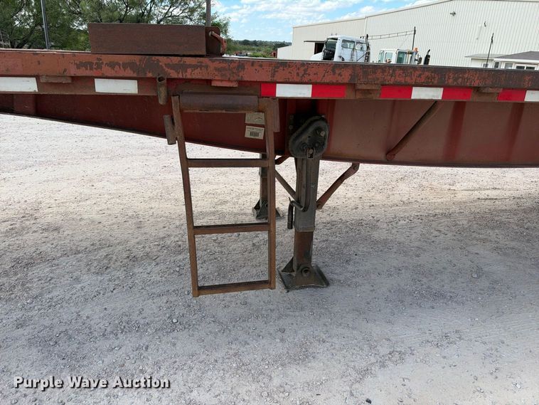 image for item FB8384 1997 Lufkin RM-ST flatbed trailer