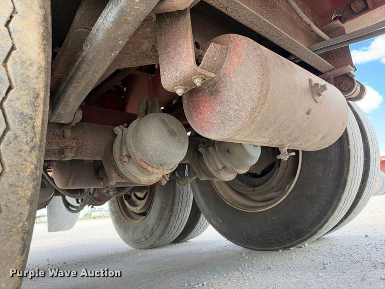 image for item FB8384 1997 Lufkin RM-ST flatbed trailer