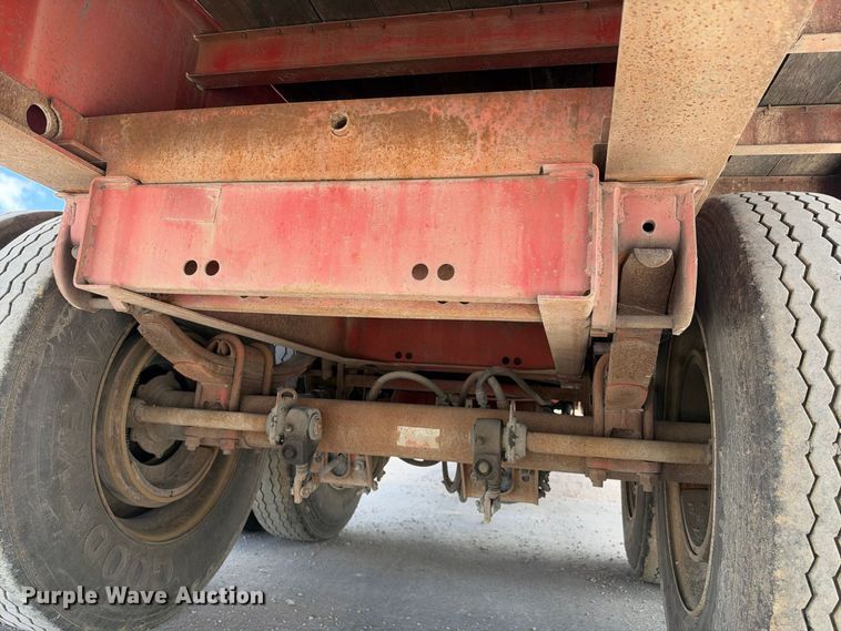 image for item FB8384 1997 Lufkin RM-ST flatbed trailer