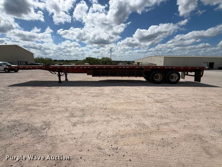 image for item FB8386 1997 Lufkin RM-ST flatbed trailer