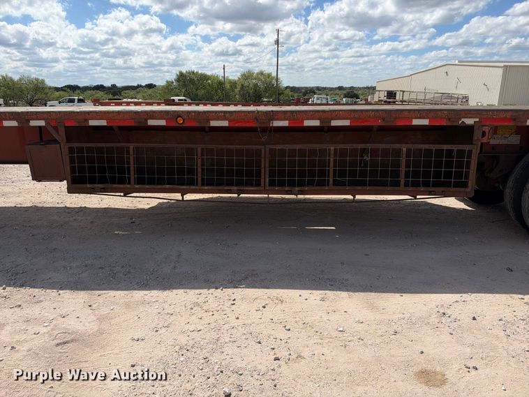 image for item FB8386 1997 Lufkin RM-ST flatbed trailer