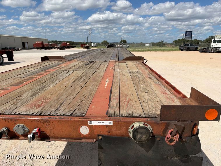 image for item FB8386 1997 Lufkin RM-ST flatbed trailer
