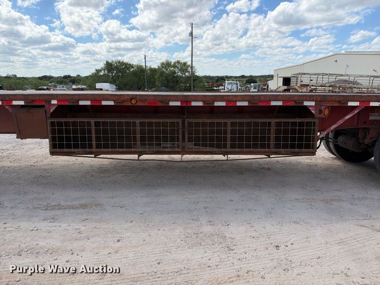 image for item FB8387 1997 Lufkin RM-ST flatbed trailer