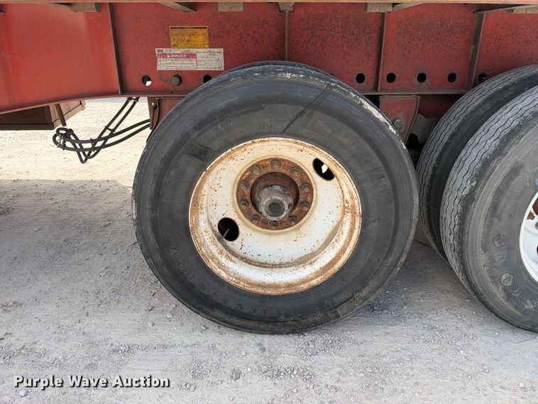 image for item FB8387 1997 Lufkin RM-ST flatbed trailer