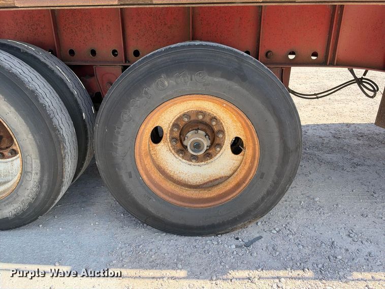 image for item FB8388 1995 Lufkin RM-ST flatbed trailer