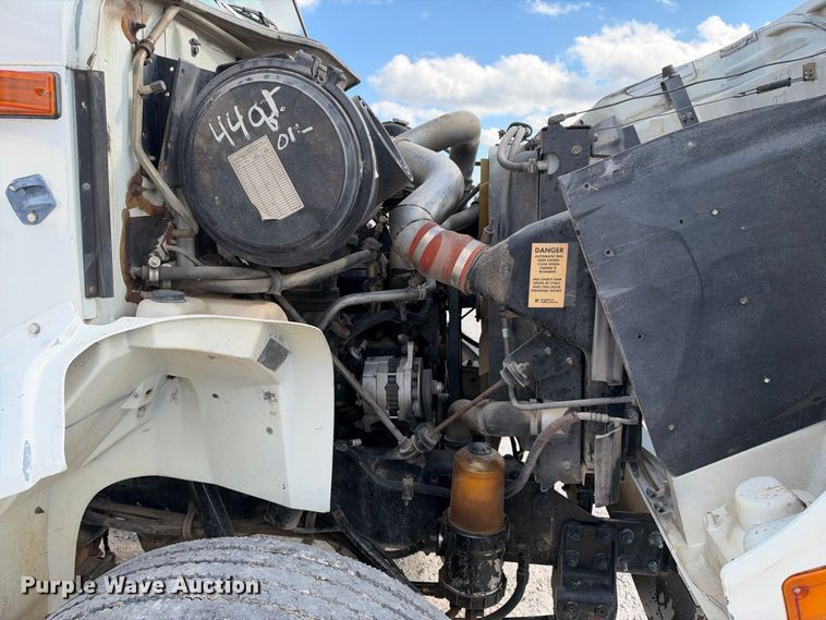 image for item FB8390 2000 International 8100 semi truck