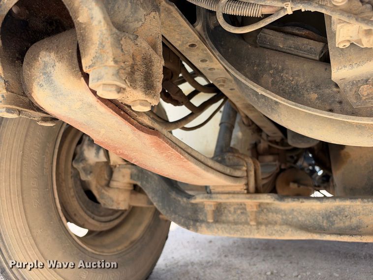 image for item FB8390 2000 International 8100 semi truck