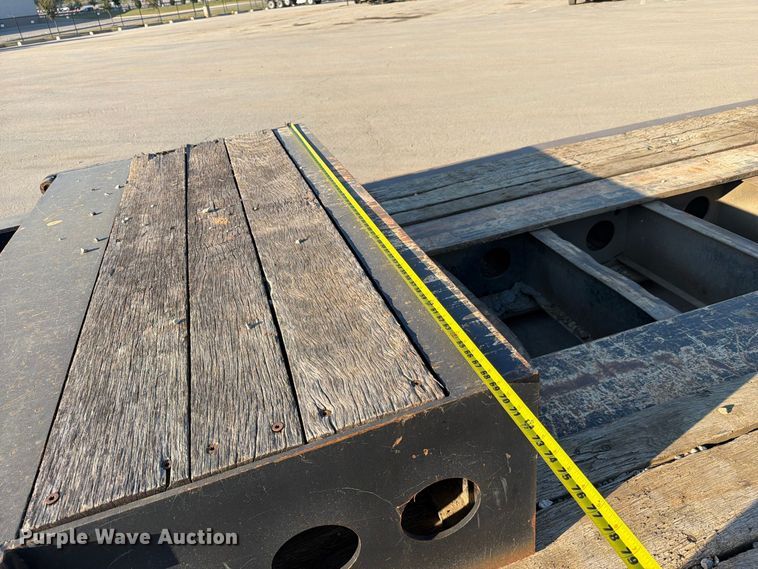 image for item FC3400 2013 Etnyre RTN55TD3-R4/5A-RA lowboy equipment trailer