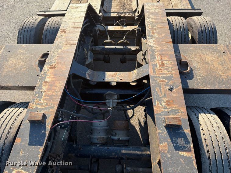 image for item FC3400 2013 Etnyre RTN55TD3-R4/5A-RA lowboy equipment trailer