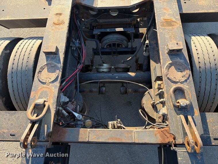 image for item FC3400 2013 Etnyre RTN55TD3-R4/5A-RA lowboy equipment trailer