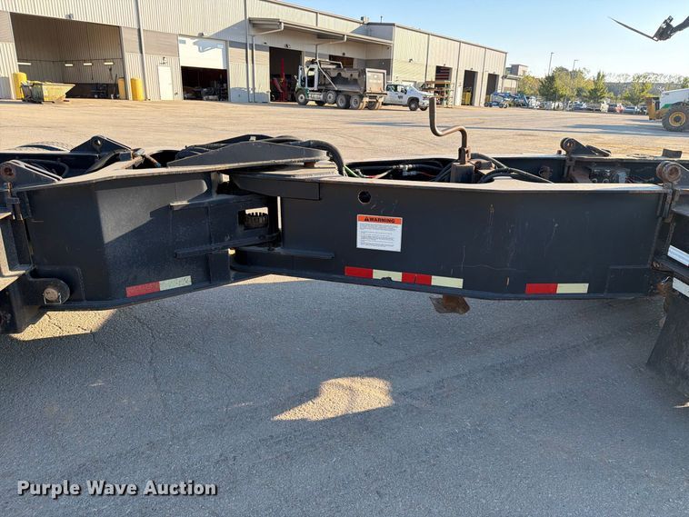 image for item FC3400 2013 Etnyre RTN55TD3-R4/5A-RA lowboy equipment trailer