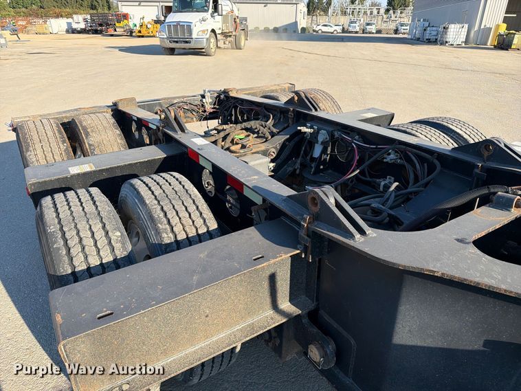 image for item FC3400 2013 Etnyre RTN55TD3-R4/5A-RA lowboy equipment trailer