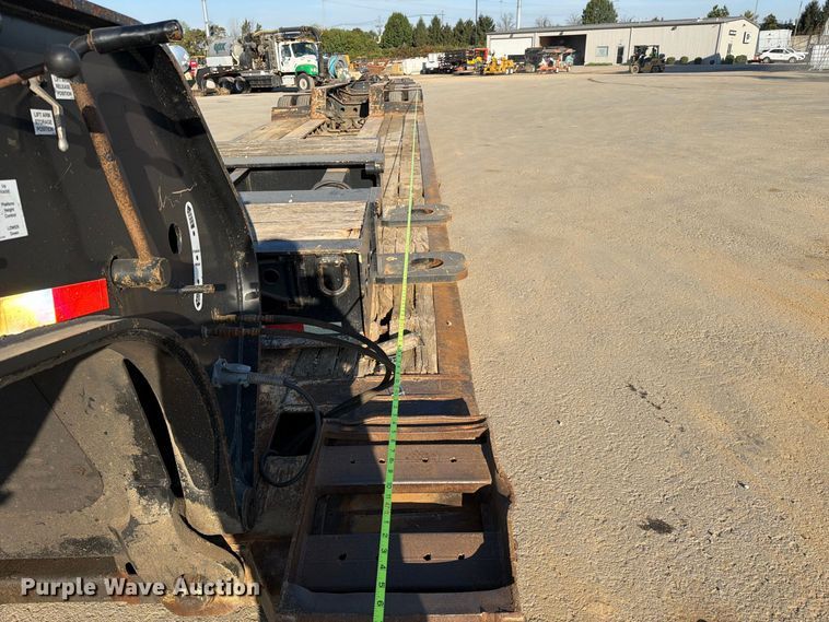 image for item FC3400 2013 Etnyre RTN55TD3-R4/5A-RA lowboy equipment trailer