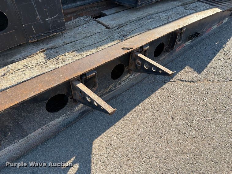image for item FC3400 2013 Etnyre RTN55TD3-R4/5A-RA lowboy equipment trailer
