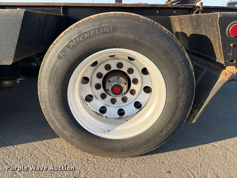 image for item FC3400 2013 Etnyre RTN55TD3-R4/5A-RA lowboy equipment trailer