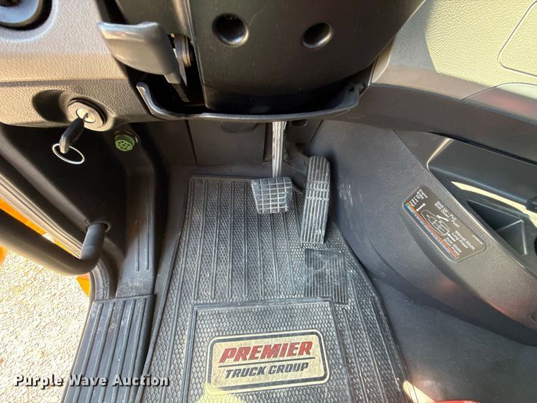 2021 Freightliner CASCADIA 126