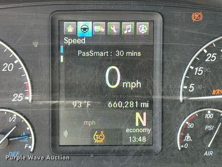 image for item FC4494 2023 Freightliner Cascadia 126 semi truck