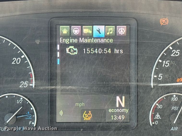 image for item FC4494 2023 Freightliner Cascadia 126 semi truck