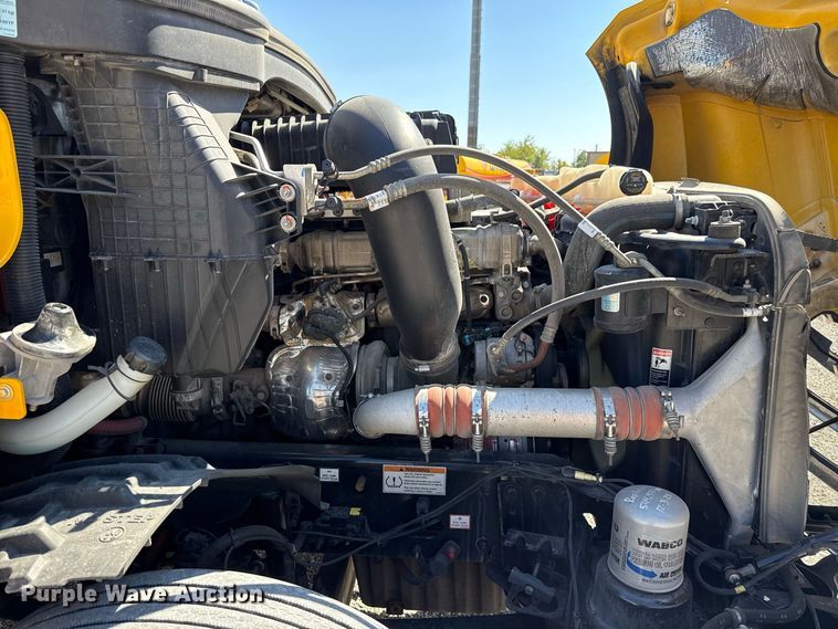image for item FC4494 2023 Freightliner Cascadia 126 semi truck