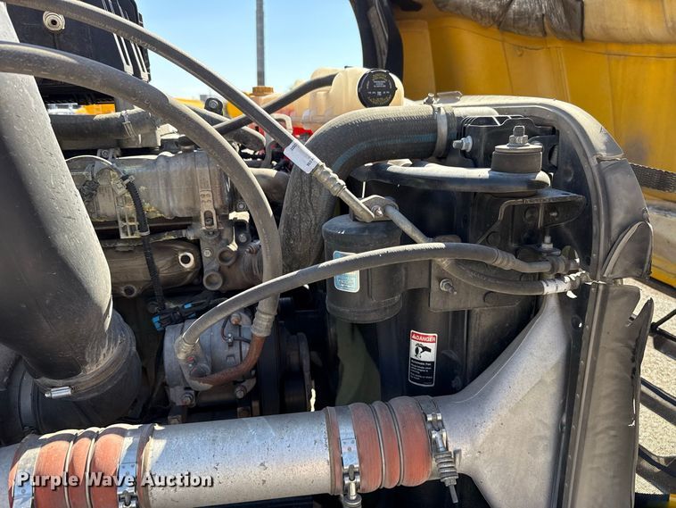 image for item FC4494 2023 Freightliner Cascadia 126 semi truck