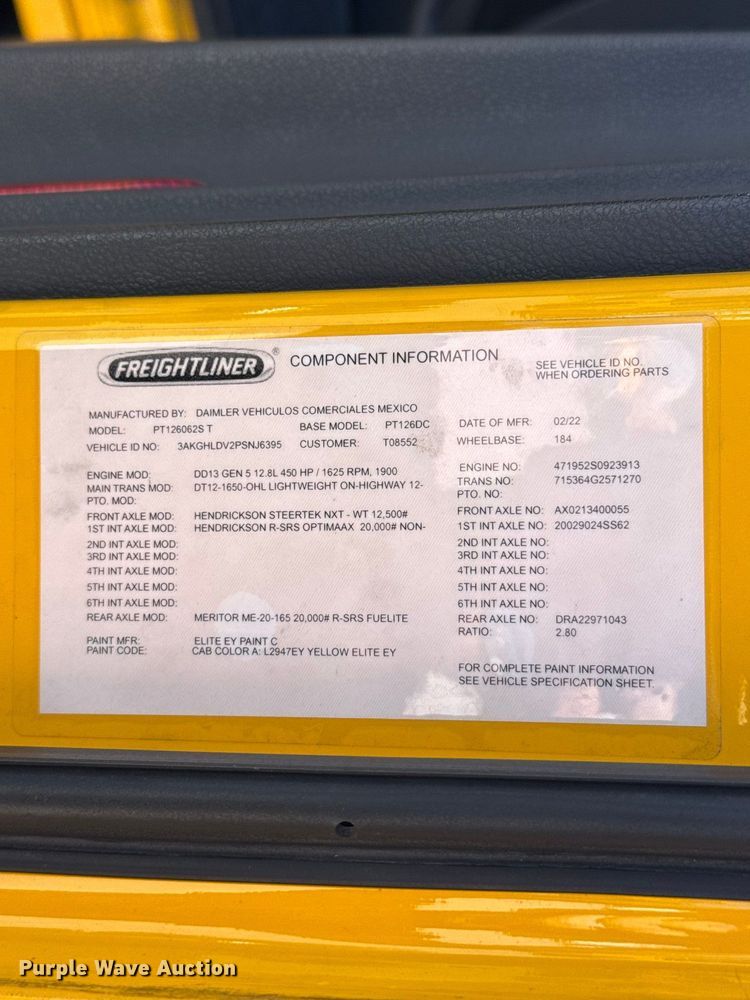image for item FC4494 2023 Freightliner Cascadia 126 semi truck