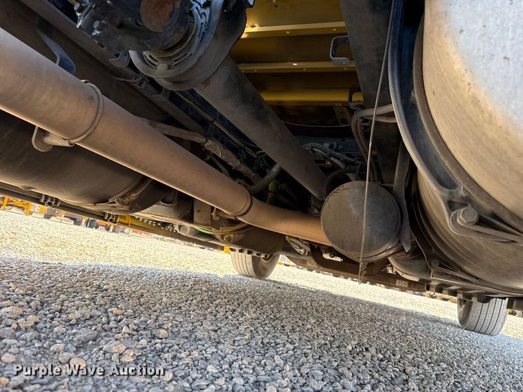 image for item FC4495 2021 Freightliner Cascadia 126 semi truck