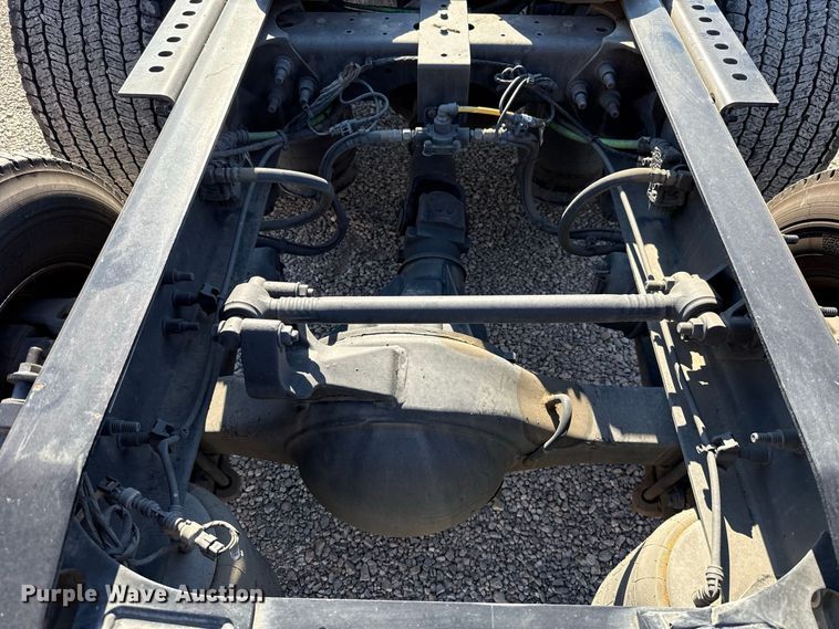 image for item FC4498 2023 International LT625 semi truck