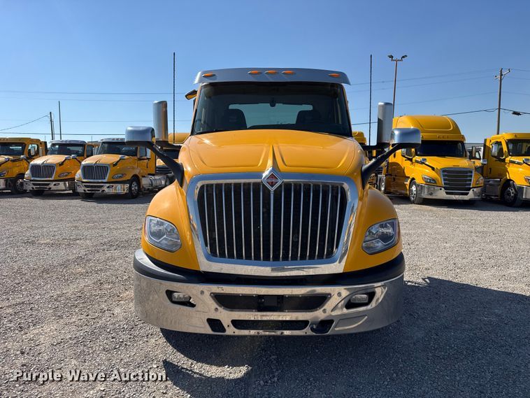 image for item FC4499 2023 International LT625 semi truck