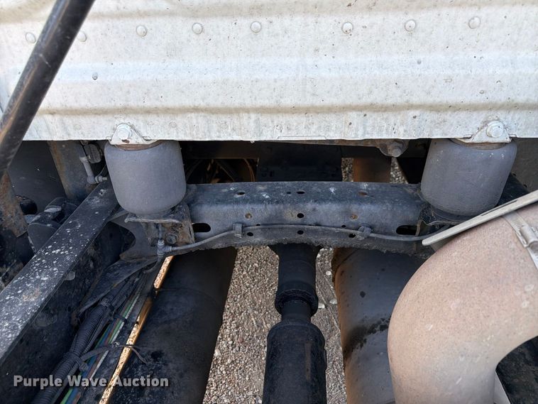 image for item FG2687 2019 Freightliner Cascadia semi truck