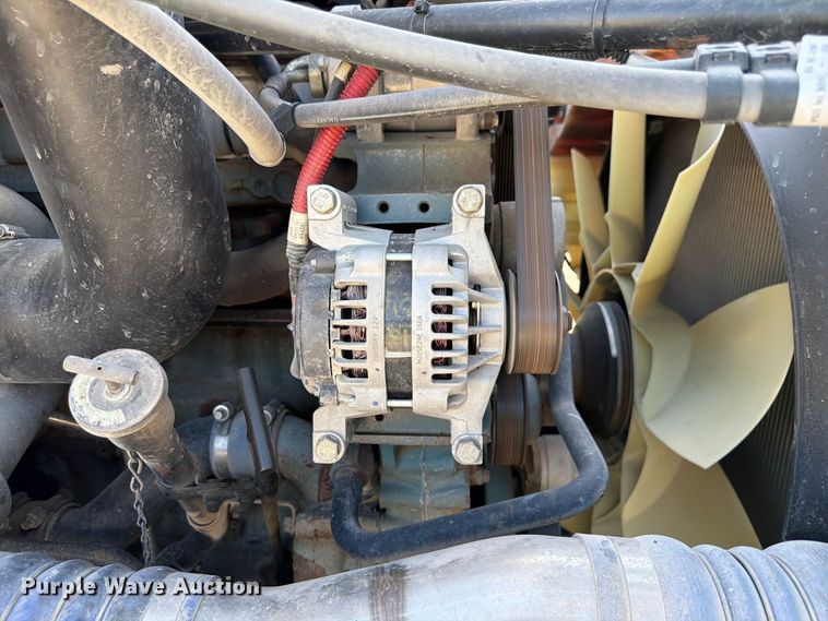 image for item FG2687 2019 Freightliner Cascadia semi truck