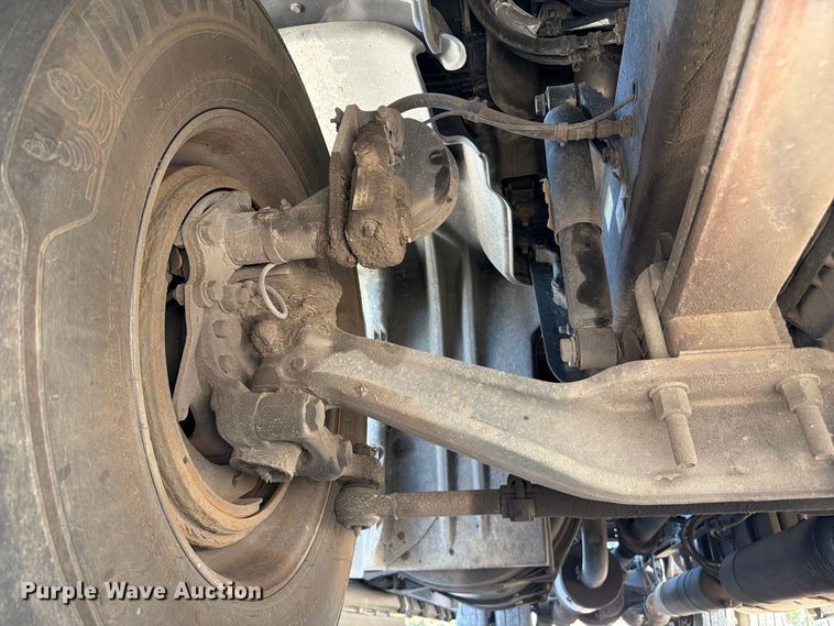 image for item FG2687 2019 Freightliner Cascadia semi truck