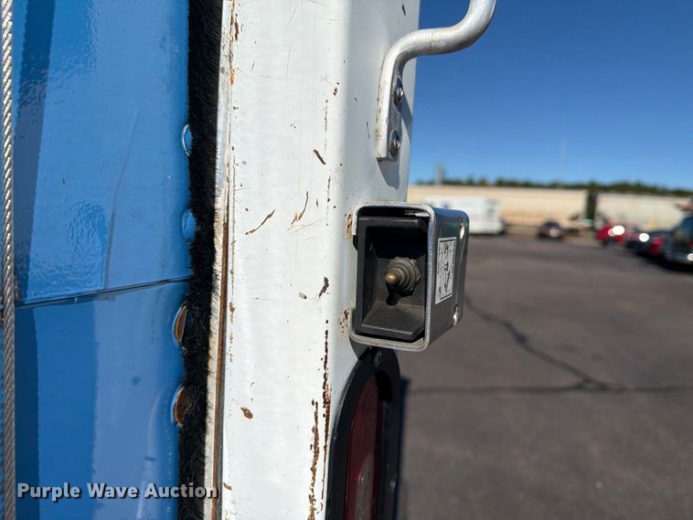 image for item FG3037 2017 Freightliner Business Class M2 Box Truck