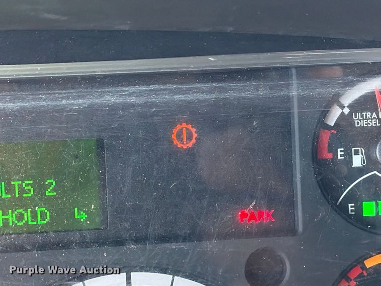 image for item FG3037 2017 Freightliner Business Class M2 Box Truck