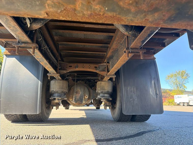 image for item FG3037 2017 Freightliner Business Class M2 Box Truck