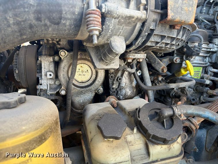 image for item FG3047 2014 Freightliner Cascadia semi truck